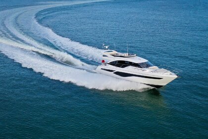 Noleggio Yacht Princess 55 F Marina Lav