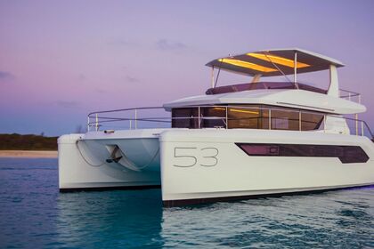 Charter Catamaran Leopard 53 Powercat Antibes