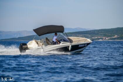 Miete Motorboot Quicksilver Activ 675 Sundeck Punat
