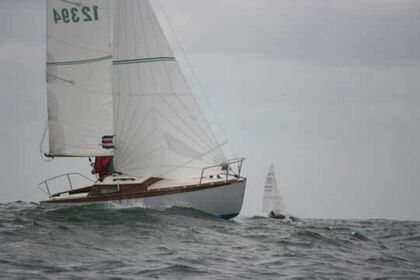 Charter Sailboat Morin Corsaire Nantes