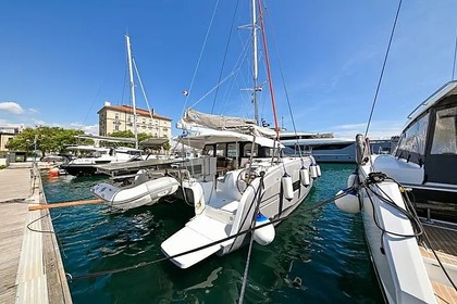 Rental Catamaran  Excess 11 CAT Pula