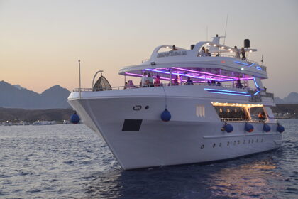 Noleggio Yacht a motore Fantazia Shipyard Customised Sharm el-Sheikh