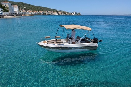 Noleggio Barca a motore KAREL KAREL 170 Spetses