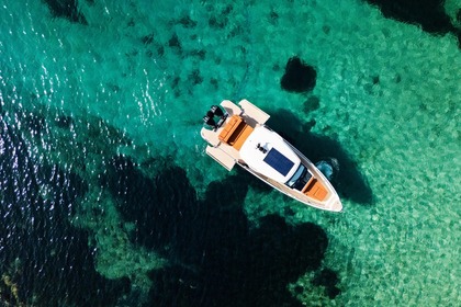 Location Bateau à moteur Saxdor 32 GTO Parikiá