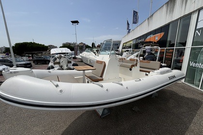 Hire RIB Zodiac Medline 5.8 Arcachon