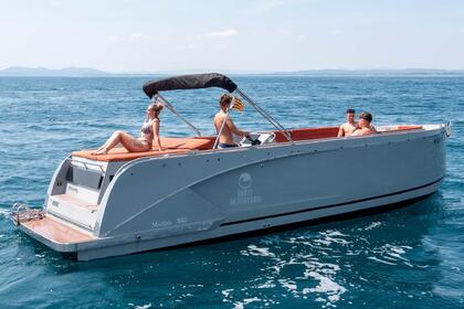 Rental Motorboat Maxima Boats 840 Roses