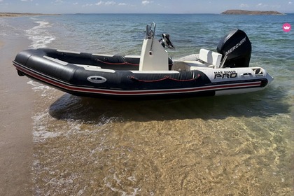 Czarter Ponton RIB Zodiac 500 pro Ajaccio