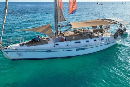 Alquiler Velero Beneteau Oceanis Moorins 445 Torrevieja