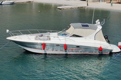 Verhuur Motorboot Larson Cabrio 370 Bodrum