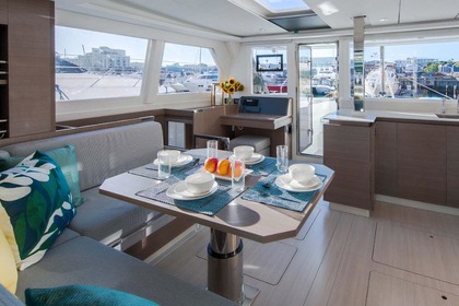 Charter Catamaran  Moorings 4200/3 Road Town
