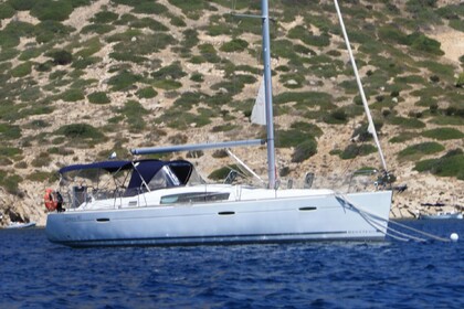 Charter Sailboat Beneteau Oceanis 40 Dénia