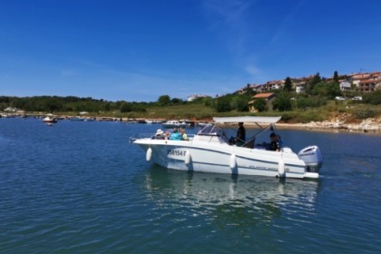 Miete Motorboot Atlantic Marine Open 750 Pula