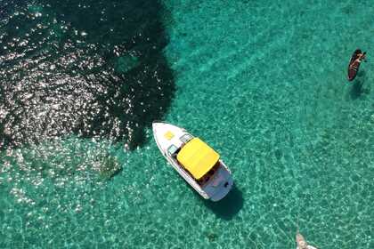 Rental Motorboat CHAPARRAL 215 SSI Split