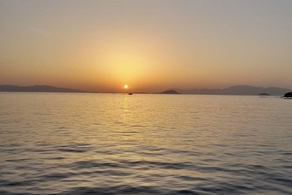 Location Bateau sans permis  Fun boats 4.99 Égine