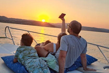Rental Motorboat Cranchi Zaffiro 34 Chalkidiki
