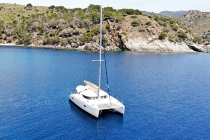 Charter Catamaran Fountaine Pajot Lipari 41 Roses