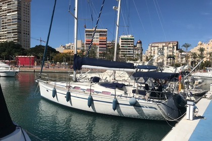 Rental Sailboat Bavaria 40 Cruiser Alicante