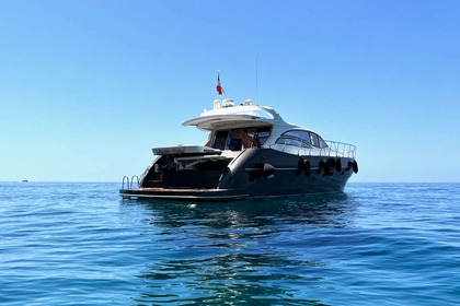 Noleggio Yacht a motore Innovazione e Progetti Alena 56 Sport Coupe Hard TOP Salerno