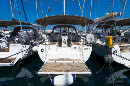 Charter Sailboat Bavaria Yachtbau Bavaria Cruiser 36 Biograd na Moru