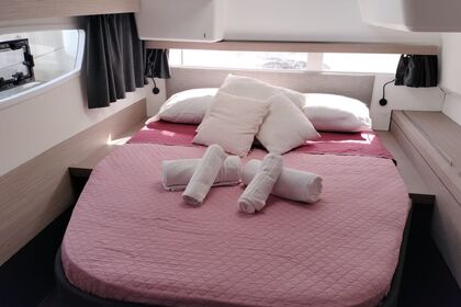 Noleggio Catamarano  Isla 40[G] Cagliari