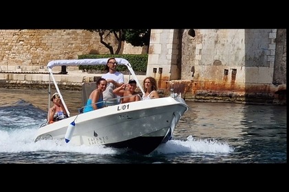 Hire Boat without licence  Sant'Eligio Open Taranto