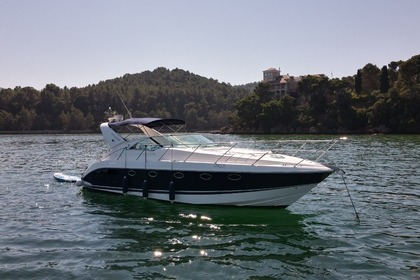 Aluguel Iate a motor Fairline Targa 40 Setúbal