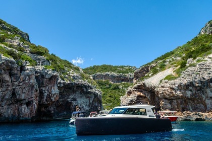 Verhuur Motorboot Aliskaf 37 Split