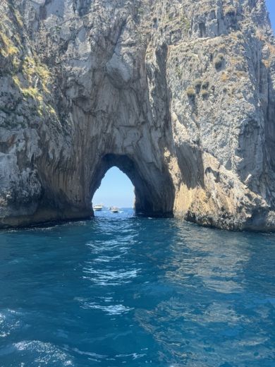 Сорренто Motorboat Mimì Libeccio 850 Sport alt tag text