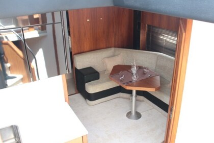 Charter Motor yacht Sunseeker Predator Puerto Vallarta