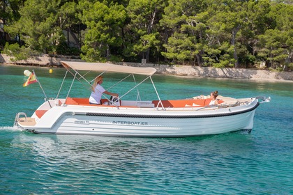 Charter Motorboat Interboat Intender 820 Puerto Pollença