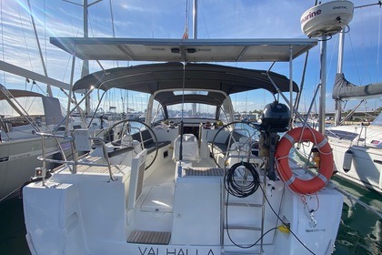 Rental Sailboat Beneteau Oceanis 50 Formentera
