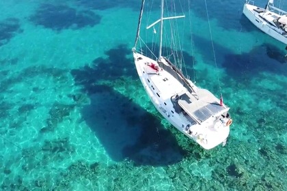 Чартер Парусная яхта Beneteau Cyclades 43.4 Бодрум