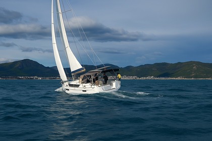 Ενοικίαση Ιστιοπλοϊκό σκάφος Jeanneau Sun Odyssey 519 Πάρος