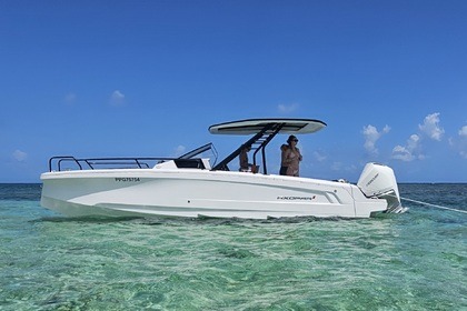 Hire Motorboat Axopar 25 CROSS TOP Pointe-a-Pitre