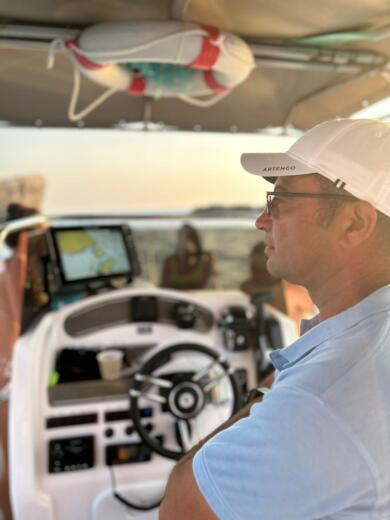 Σλιέμα Motorboat Bluline 21 Open alt tag text