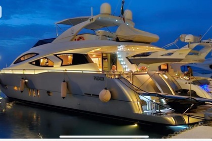 Verhuur Motorjacht Luxury yacht Filippetti 24 metri Porto Cervo