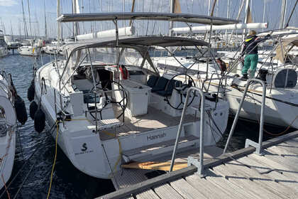 Rental Sailboat Bénéteau Oceanis 40.1 - 3 cab. Krk