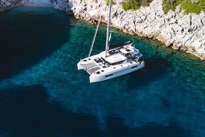 Charter Catamaran  Lagoon 43 Lefkada