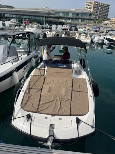 Palma di Maiorca Motorboat V2 7.0 SUNDECK 7.0 alt tag text