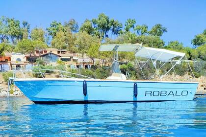 Hire Motorboat Robalo 2520 Arbatax