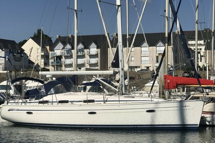 Rental Sailboat Bavaria Bavaria 39 Cruiser Locmiquélic