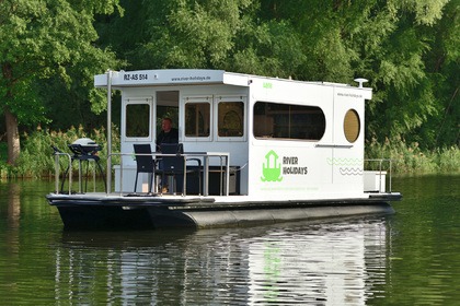 Hire Houseboat A Rollyboot Lübz