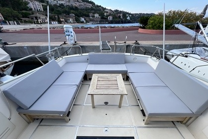 Location Bateau à moteur Riva Bravo 38 Special Théoule-sur-Mer