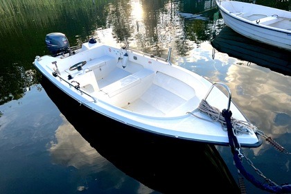 Charter Motorboat Belona Belona 40hk Yamaha 4 takt Slagsta
