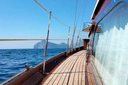 Noleggio Barca a vela SANGERMANI Sloop bermudiano Castellammare di Stabia