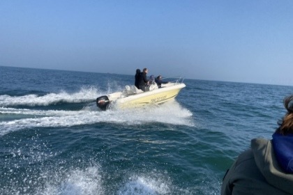 Location Bateau à moteur Jeanneau Cap Camarat 515 Saint-Malo