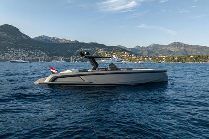 Rental Motorboat Vanquish VQ40 Sports Line Golfo Aranci