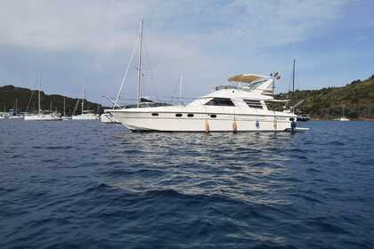 Miete Motorboot Fairline Fly 50 Follonica