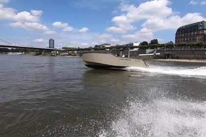 Чартер Моторная яхта XShore Top 1 административный округ Дюссельдорф