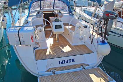 Charter Sailboat Bavaria Yachtbau Bavaria Cruiser 34 Split